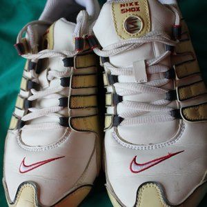 nike shox womens 10